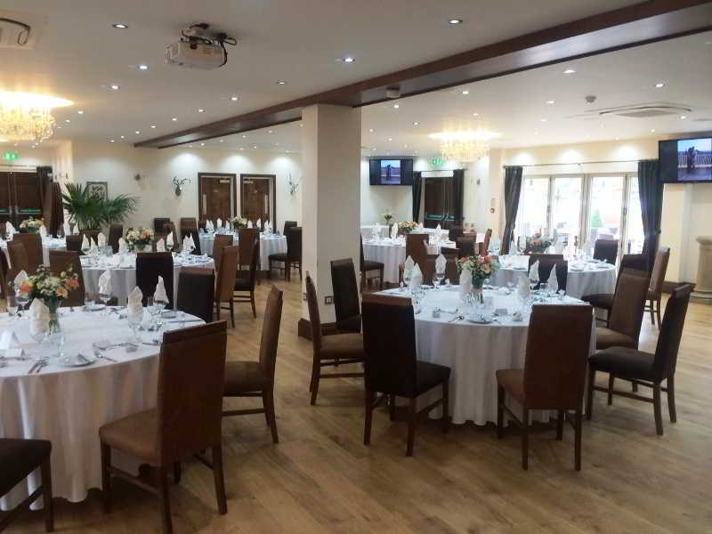 The White Hart Inn อัลเฟรตัน ภายนอก รูปภาพ